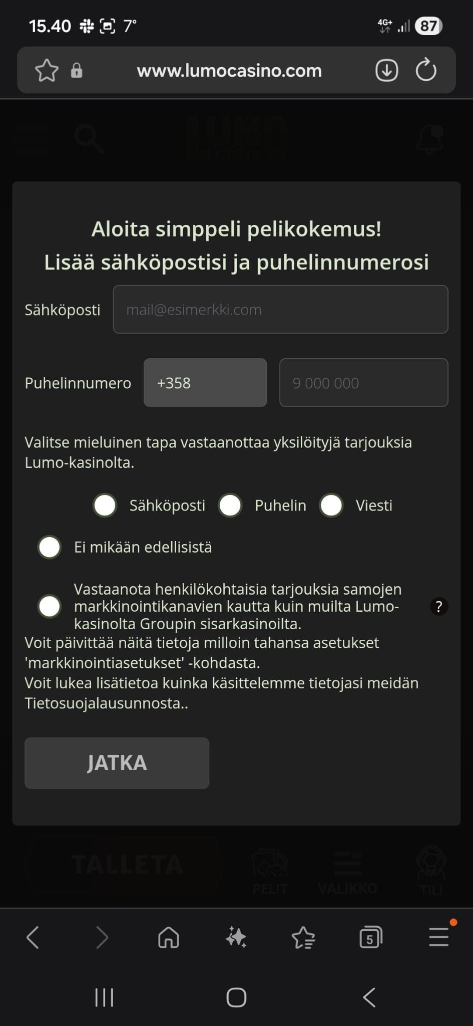 Lumo kysyy vielä sähköpostin ja puhelinnumeron